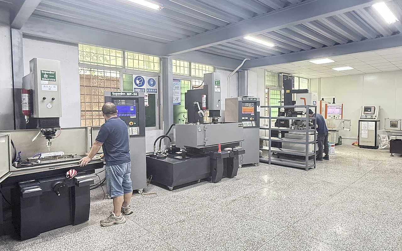 Mold Plant